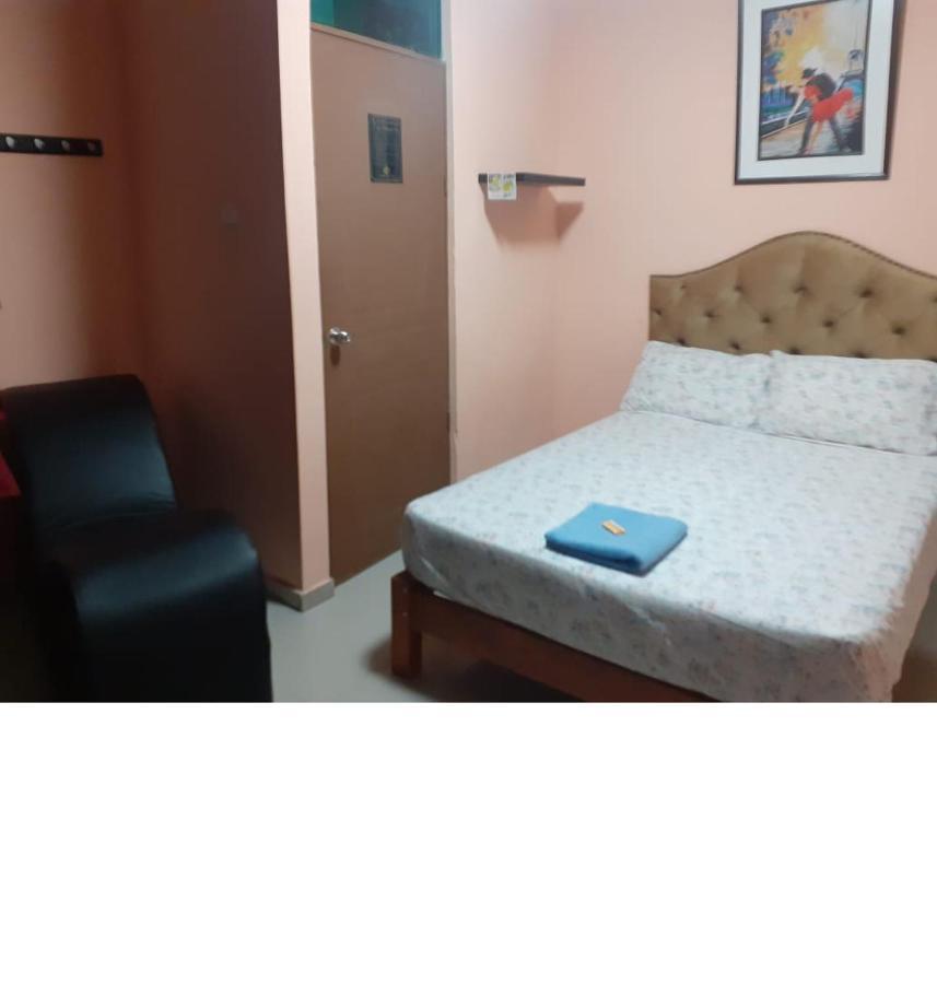 Hotel Hospedaje Las Palmeras Piura Esterno foto