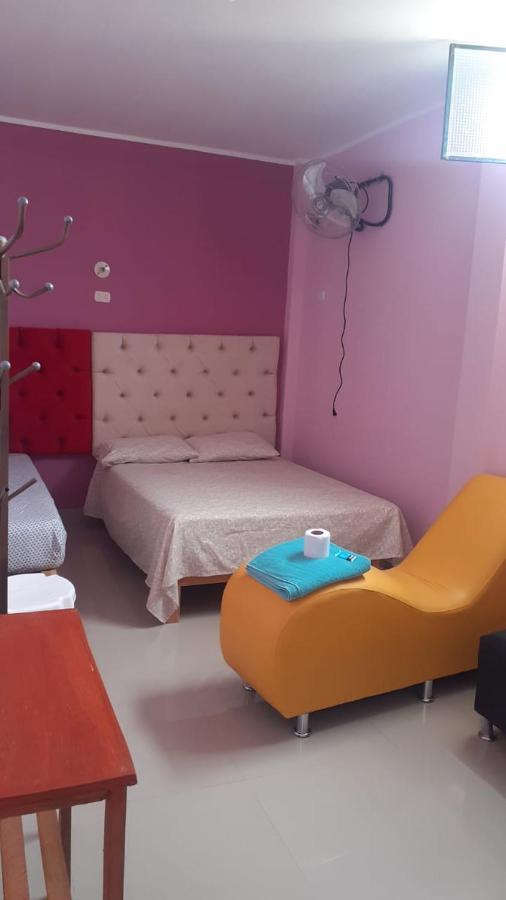 Hotel Hospedaje Las Palmeras Piura Esterno foto