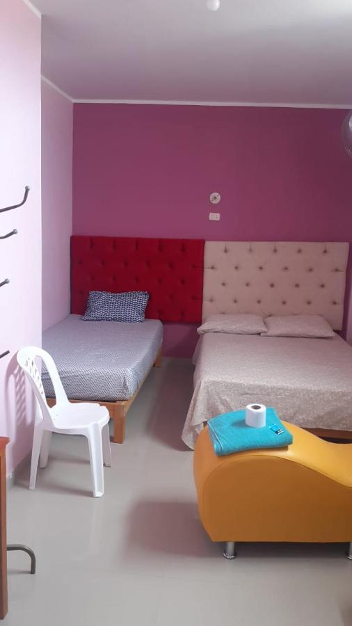 Hotel Hospedaje Las Palmeras Piura Esterno foto